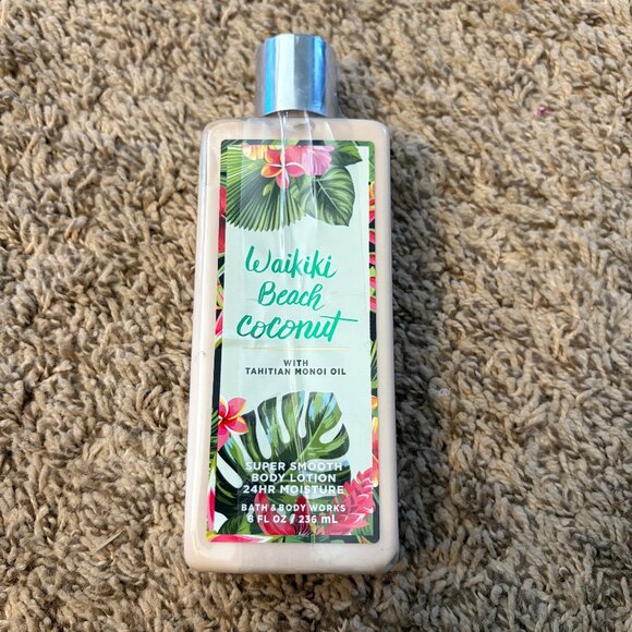 Bath & Body Works Waikiki Beach Coconut Super Smooth Body Lotion - Sealed - Picture 1 of 2